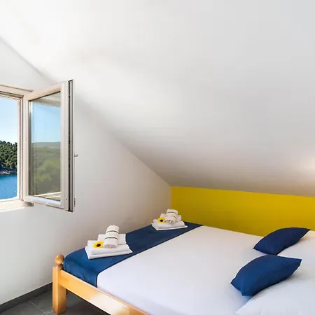 Amazing In With Wifi Apartment Milna (Brac)